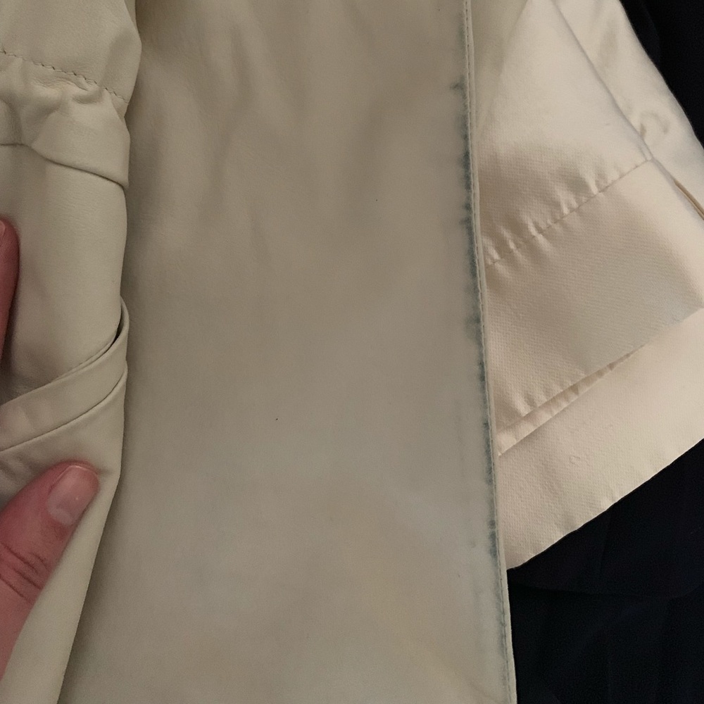 Vince Leather Ivory Vest - Picture 8 of 8